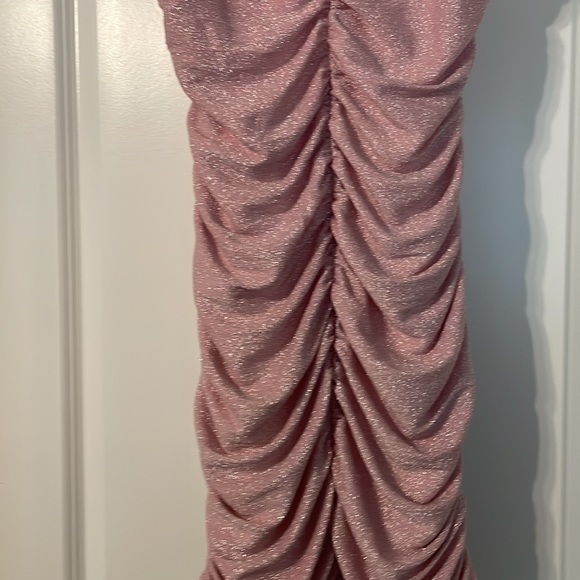 Dress - Picture 7 of 10